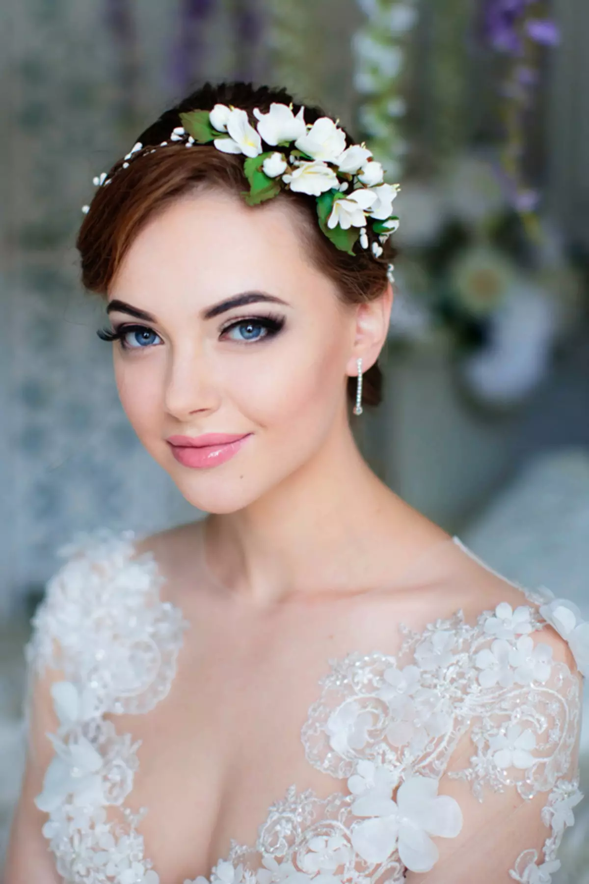 Svatební vlásenky pro vlasy (38 fotek): Svatební modely pro účesy nevěsty z foami 15534_15