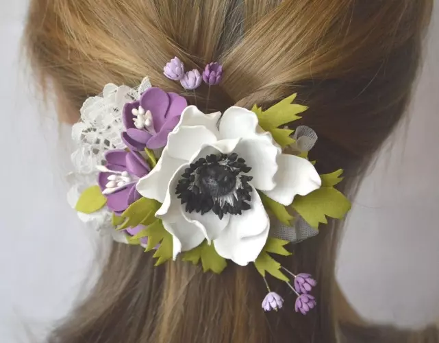 Barring with Flower (78 รูป): รุ่นจาก Foamiran, Hairpins จากผ้า, Kanzashi, ดอกไม้ 15538_53