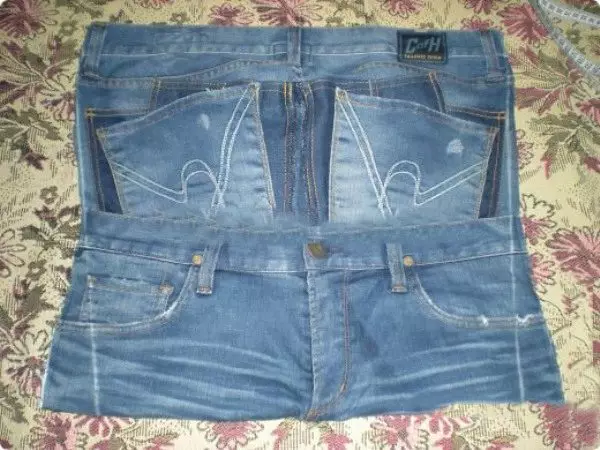 Jakarka ta baya daga jeans tare da hannuwanku (79 hotuna): alamu da aji mai jagoranci, yadda za a dinka hannuwanka 15576_48