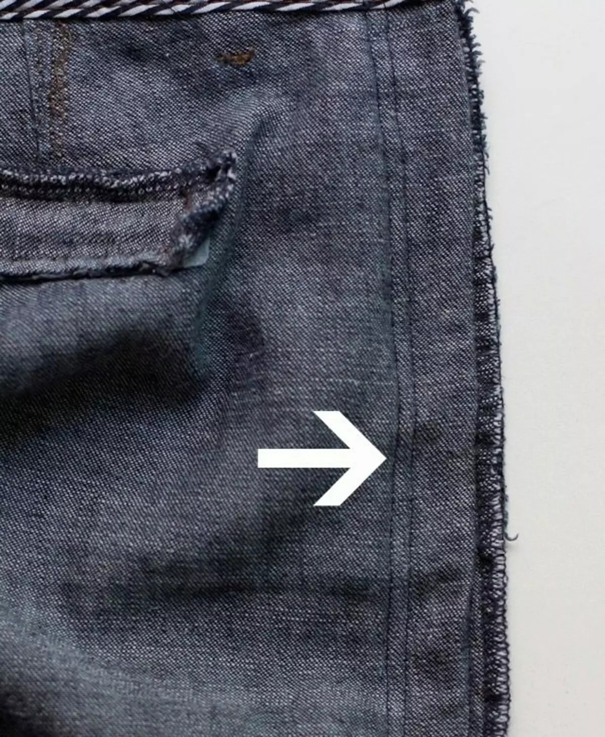 Kā šūt džinsi vidukļa vai veikt lielumu mazāk: kā samazināt gurniem 15584_29