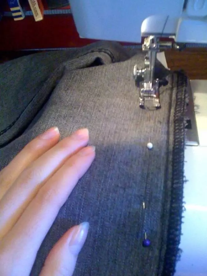 Cómo coser los jeans en la cintura o hacer una talla menos: cómo reducir en las caderas 15584_34