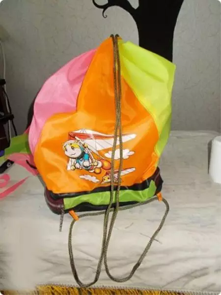 Tasche von einem Regenschirm mit deinen eigenen Händen (48 Fotos): Meisterklasse, der von einem alten Regenschirm, Mustern näht 15624_20