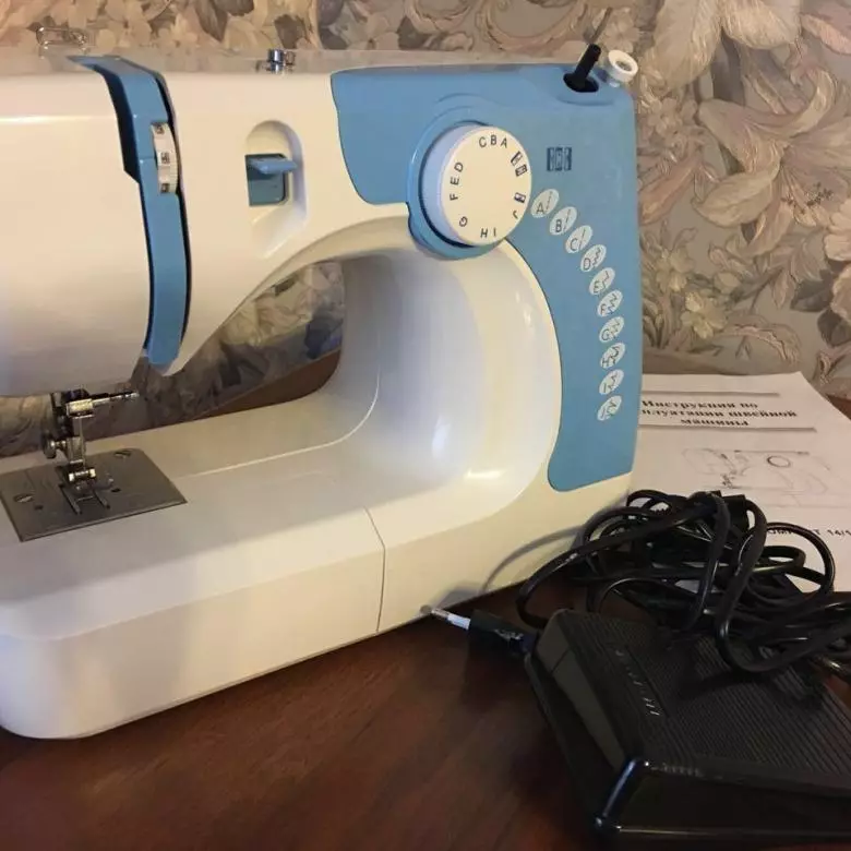 Comfort Sewing Machines: Umarnin don amfani, model 80 da 200a, 16 da kuma 30, 2, da kuma 100a, 20 da 535 15641_12