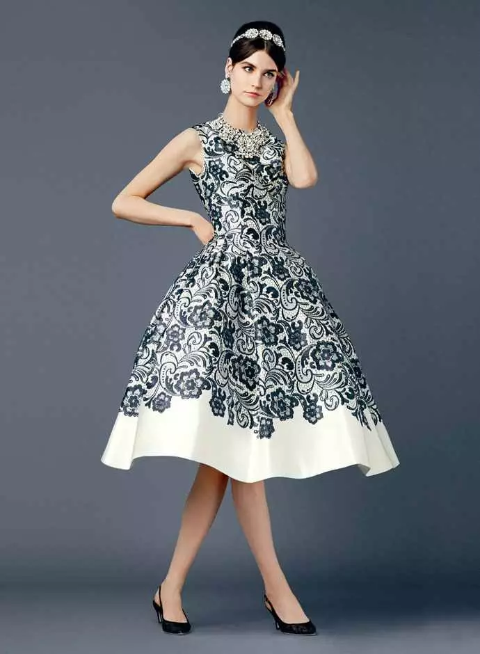 Gaun Petang ing Gaya Bow Bow New Kanthi Lace Ireng
