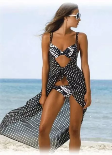 Pareo (130 عکس): مدل های ساحلی برای لباس شنا مینی و بافتنی، اندازه شال، چگونگی پوشیدن لباس تابستان و دامن پا 1568_106