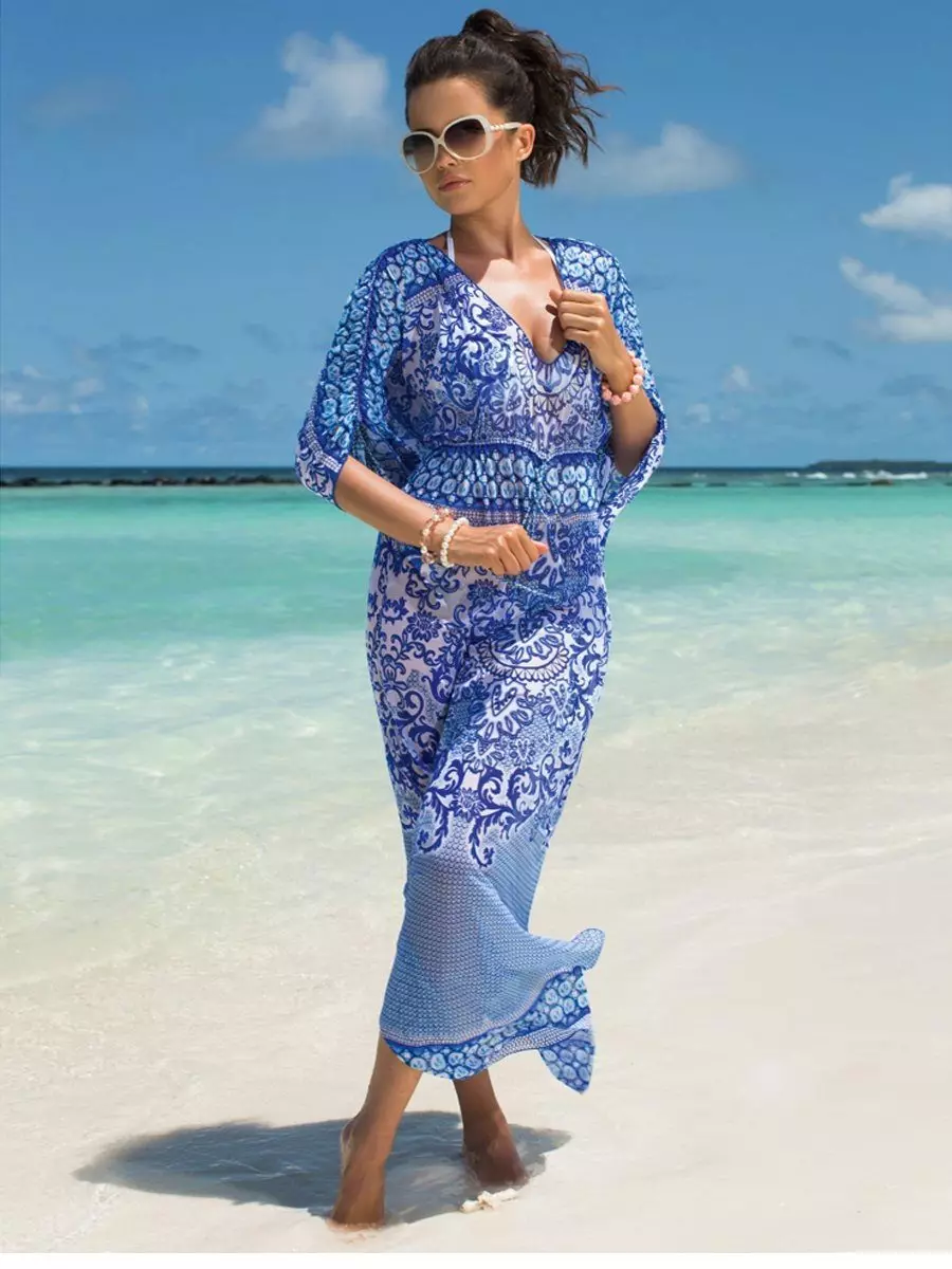 Pareo (130 fotografií): Plážové modely pro plavky Mini a pletené, velikost šálové, jak nosit letní pare-šaty a pare-sukně 1568_125