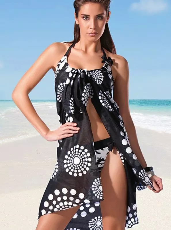 Pareo (130 фотографии): Плажа модели за костим за капење Мини и плетени, Shawl големина, како да носат лето pare-фустан и pare-здолниште 1568_20