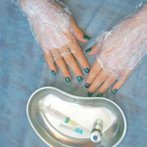 Mesoterapia de mano (19 fotos): inyecciones fraccionadas para el cuidado de la piel, comentarios 15775_11
