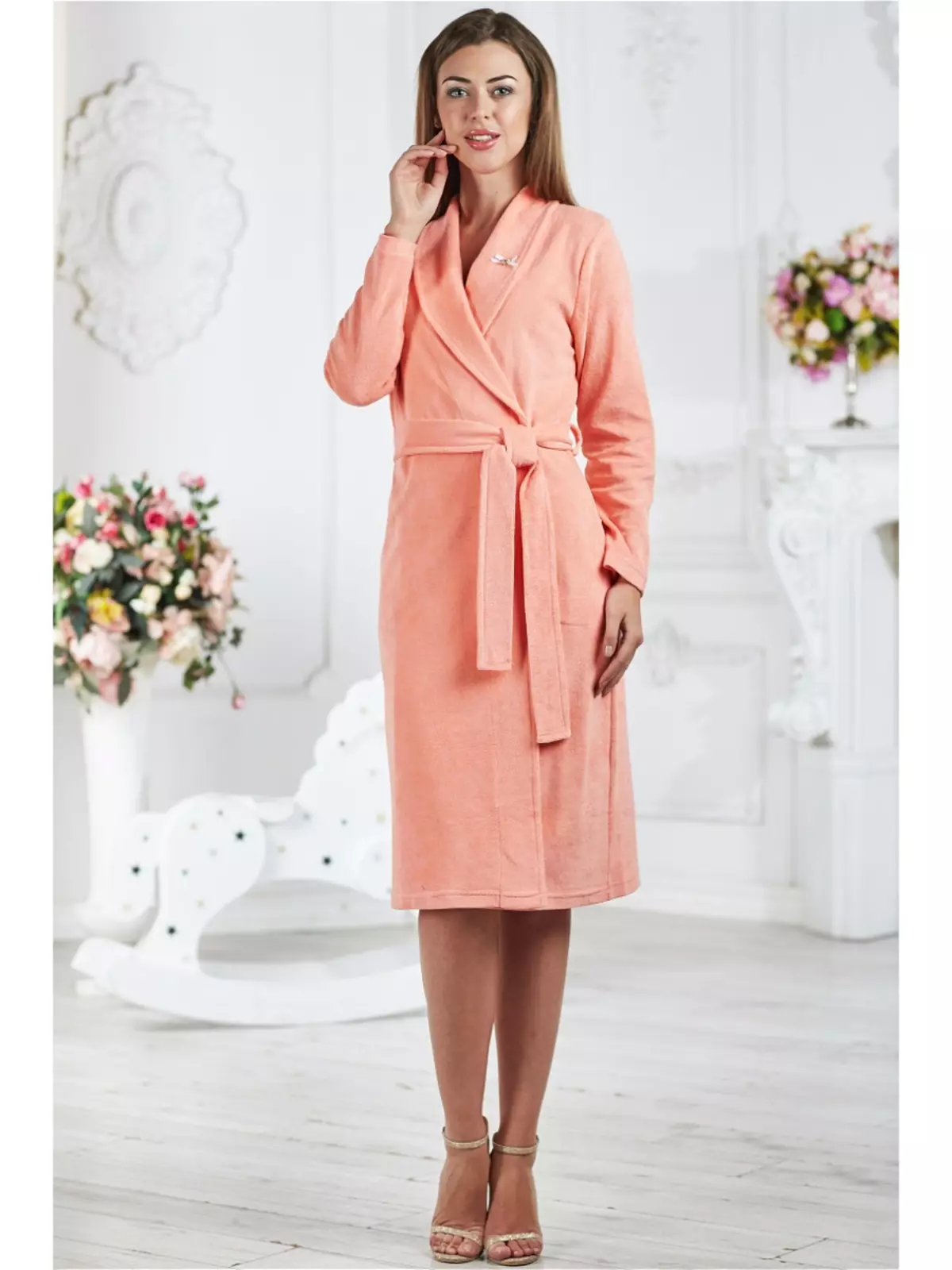 Baika Bathrobe (36 Ritratti): Mudelli għal nanniet u daqsijiet kbar, kif ukoll għażliet tan-nisa b'riħa u fuq buttuni tal-laħam 1582_33