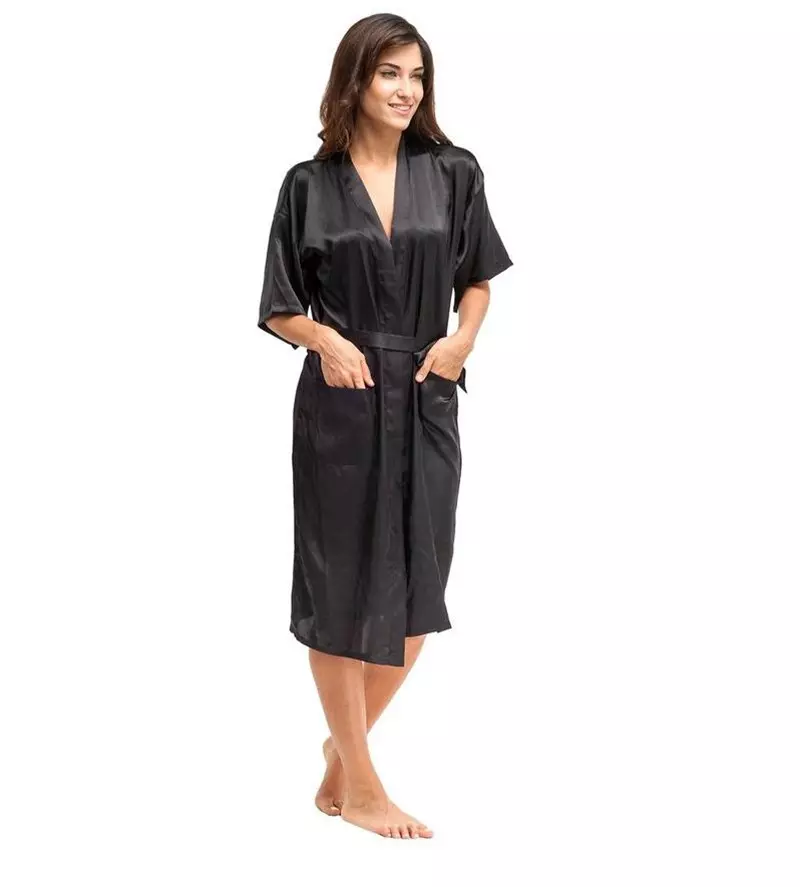 Black Silk bata (24 litrato): Women sa Long Models ug Lace 1588_17
