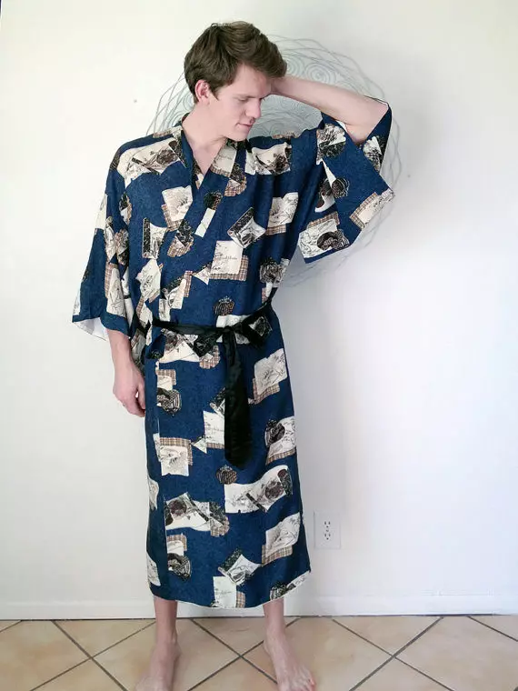 Kimono Bathrobe 59 Նկարներ. Գեղեցիկ կանանց հագնվելու զգեստներ Kimono ոճով, ճապոնական, ժանյակ 1595_28