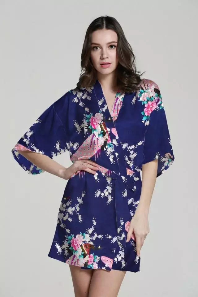 Kimono Bathrobe 59 Նկարներ. Գեղեցիկ կանանց հագնվելու զգեստներ Kimono ոճով, ճապոնական, ժանյակ 1595_37