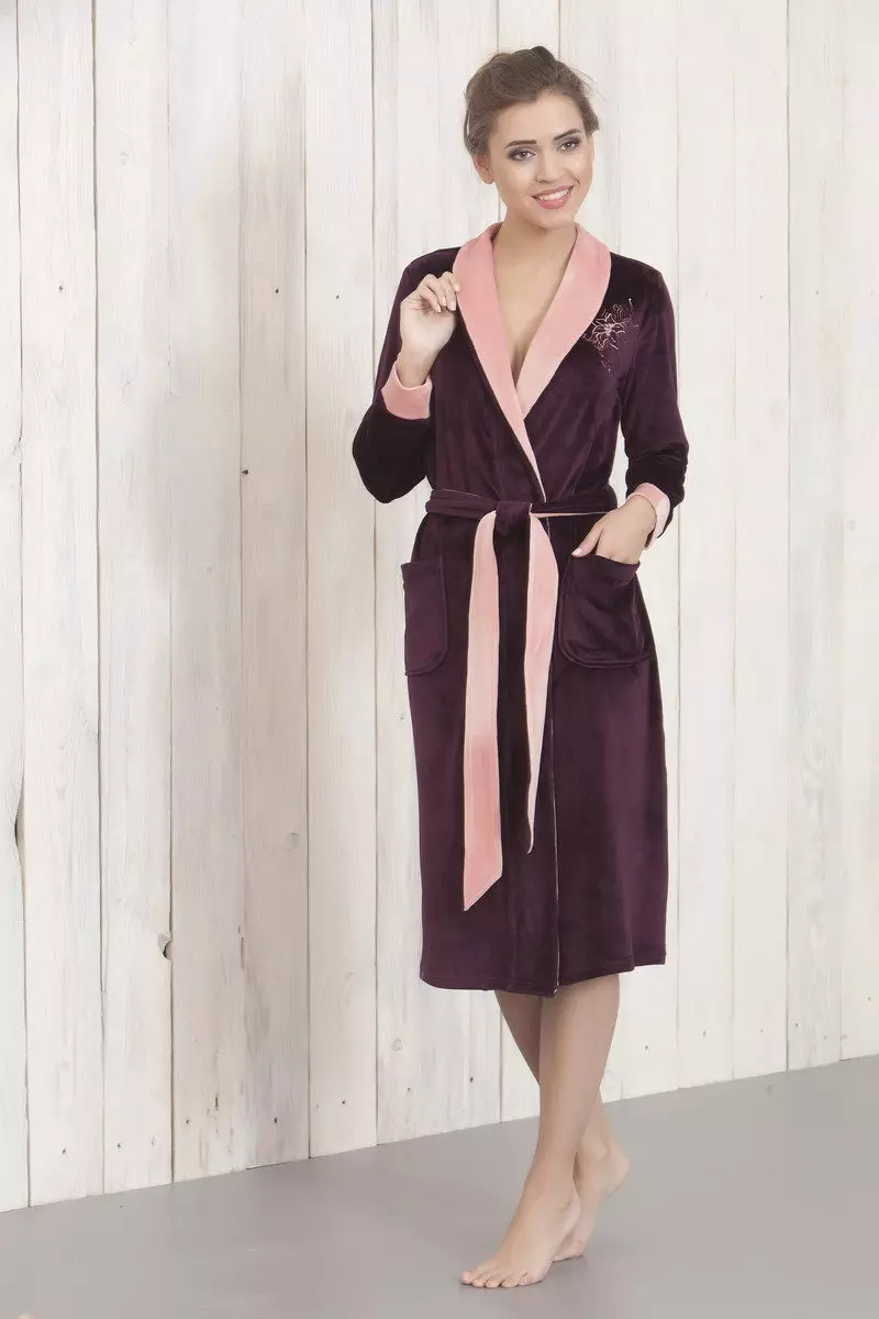 Velor Robe 60 Grianghraif: Bathrobes na mBan ó Velor, an Tuirc, le hiontrálacha, ar zipper, méideanna móra 1603_44