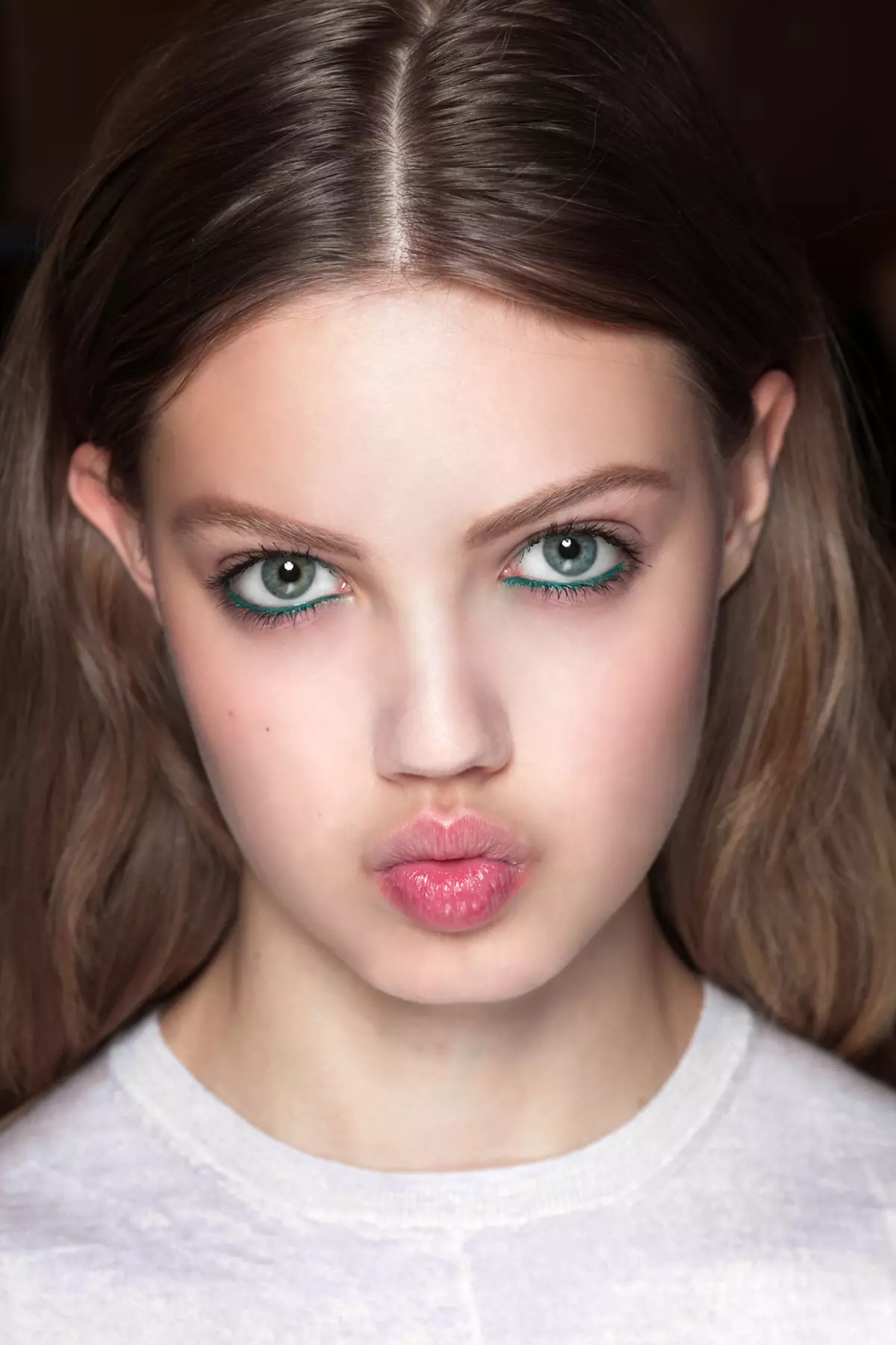 Make-up pre ľahké vlasy (48 fotografií): krok za krokom make-up oko pre dievčatá. Ako si vyrobiť pery? Najlepšie možnosti 16040_34