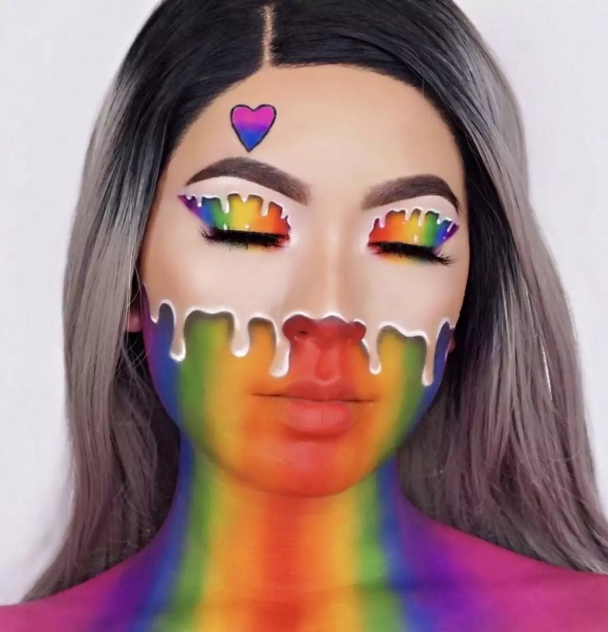 Rainbow Makeup (34 bilder): Lett øye sminke og ansikt. Hvordan lage en vakker regnbue på forsiden av Stephago? De beste ideene om sminke 16106_3