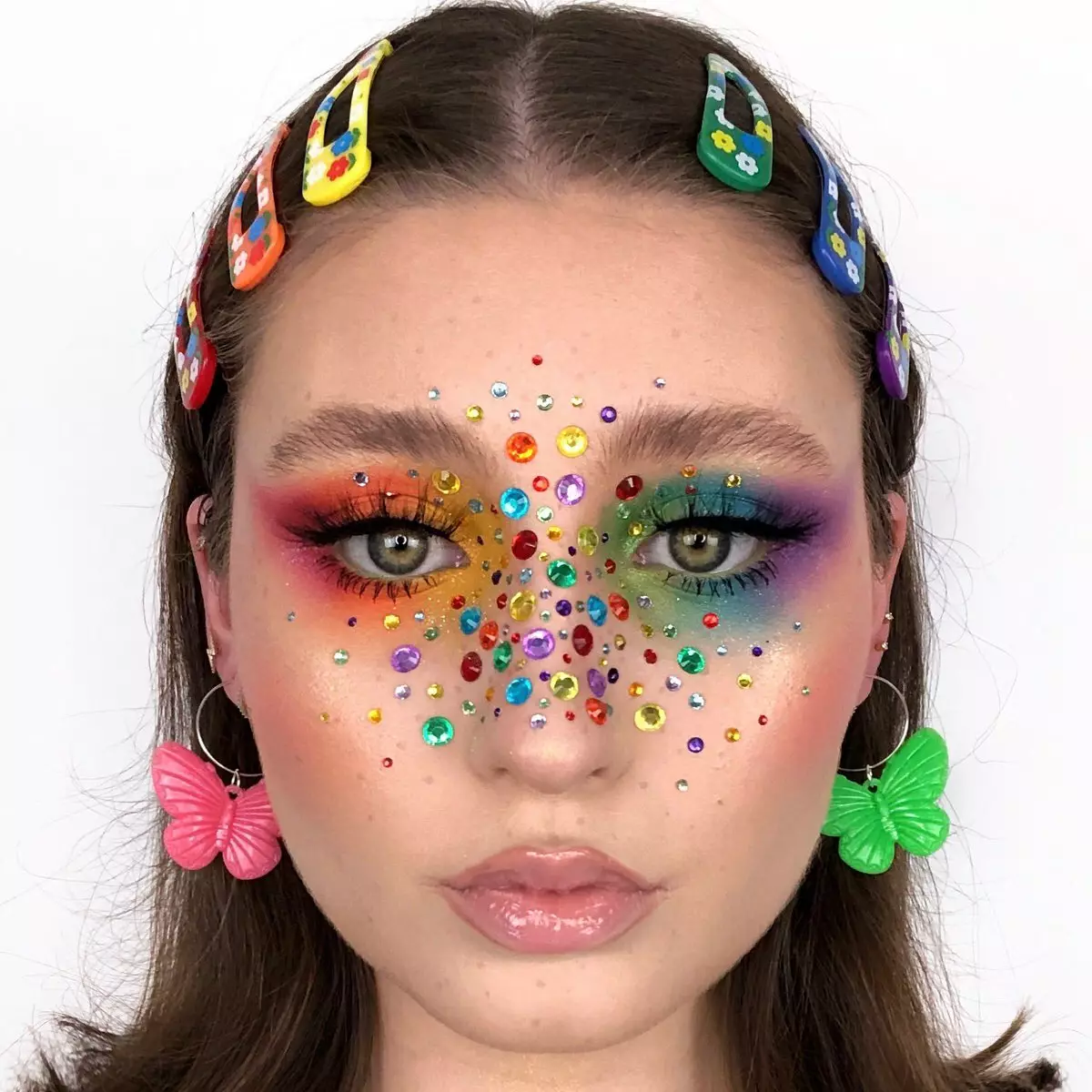 Rainbow Makeup (34 fotografií): Ľahký očný make-up a tvár. Ako urobiť krásnu dúhu na tvár Stephago? Najlepšie nápady make-upu 16106_4