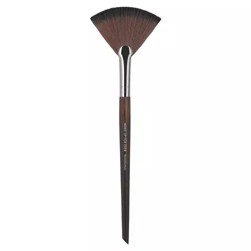 Makeup brushes akagadzwa: Basic Brushes. Chiyero cheiyo yakanakisa bhajeti seti, tsananguro yebrashi yega yega. Mashamba emhando mune tube uye dzimwe sarudzo 16109_29