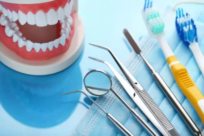 Higienos burnos ertmė (25 nuotraukos): tinkamos dantų priežiūra. Burnos ertmės, individualios higienos ir komplekso lėšų ir įrenginių galimybės 16129_2
