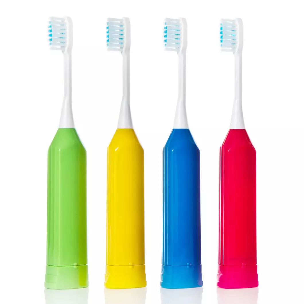 Elektryske tandenborstels (52 foto's): Goede elektrolaten foar tosken. Hoe kinne jo in folwoeksene kieze? Foar- en neidielen, toskedokters beoordelingen 16160_17