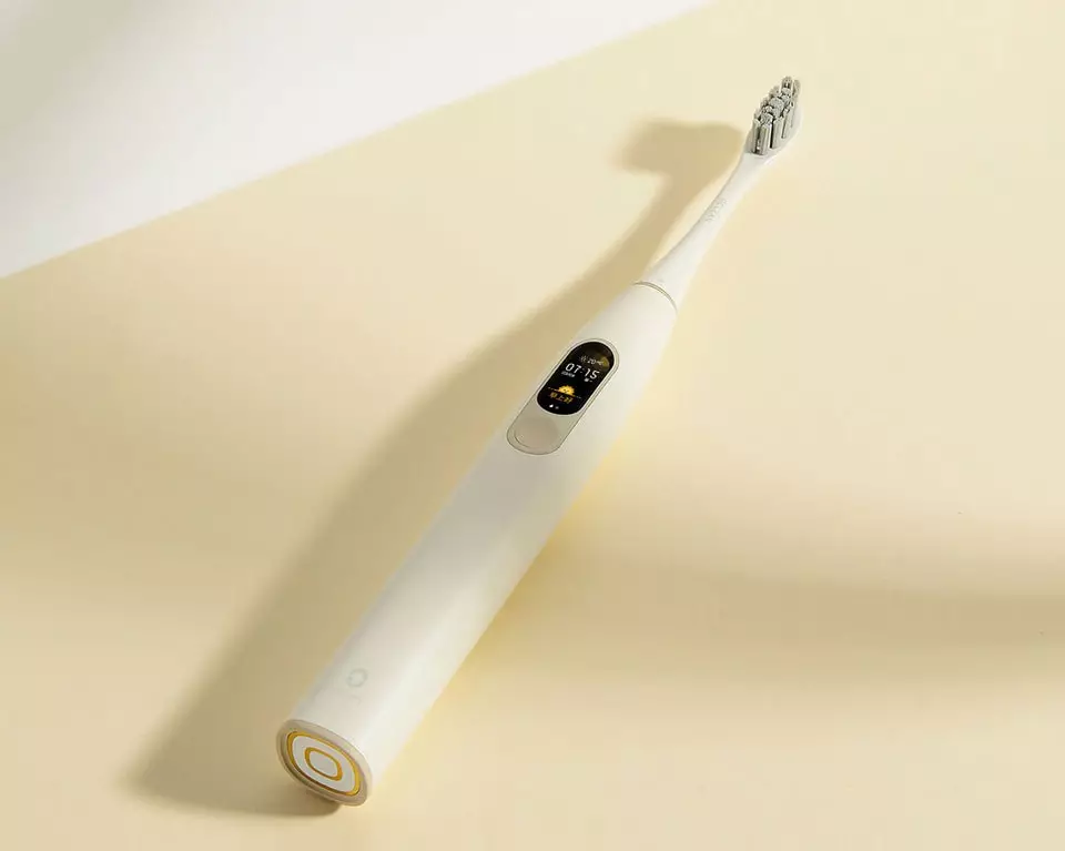 Xiaomi Toothbrushes: Siopas leictreach X3 Sonic Toothbrush Leictreach agus Sooas X5, Fuaim agus Múnlaí Eile, soic agus athbhreithnithe 16176_27