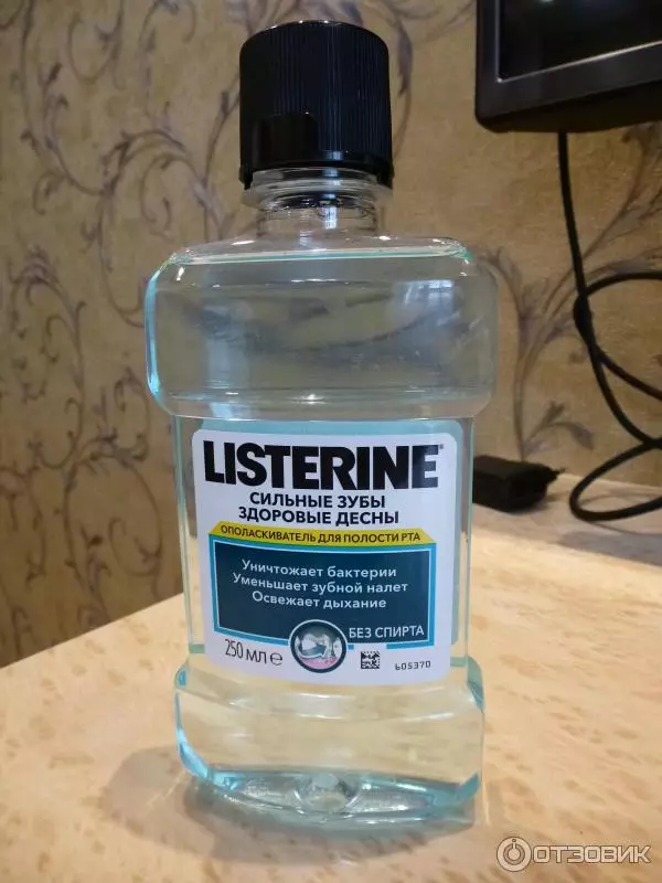 Listerine öblítések (35 fotók): öblítő öblítés összetétele orális üreghez, utasításokhoz és alkalmazási módokhoz, 