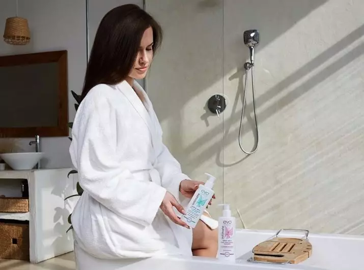 親密衛生：出産後の女性衛生女の子のための彼女の規則。それは何ですか？密接なゾーンを洗う方法カモミール、キャンドルなどの手段 16228_20