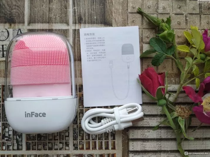 Xiaomi Face Massagers: Microton dhe Inface, Wellskins Syri Massager dhe pastrim të tjera të fytyrës dhe modelet masazh 16296_12