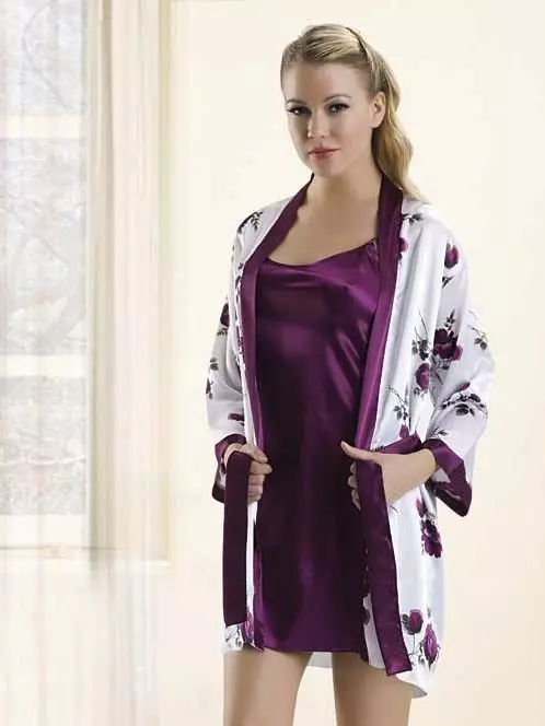Set of bathrobe and shirt 64 photos: stylish night female models, for nursing mothers, knitted 1631_26