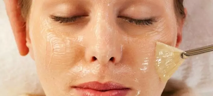 Glykolové peeling (46 fotografií): povrchový postup s kyselinou pre tvár doma, čo to je, recenzie 16413_22