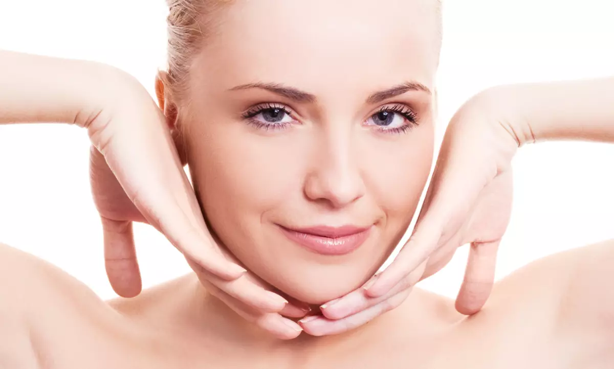Kozmetična masaža obraza: tečaj za dekolte vrat in cone, izberite kozmetiko 16440_10