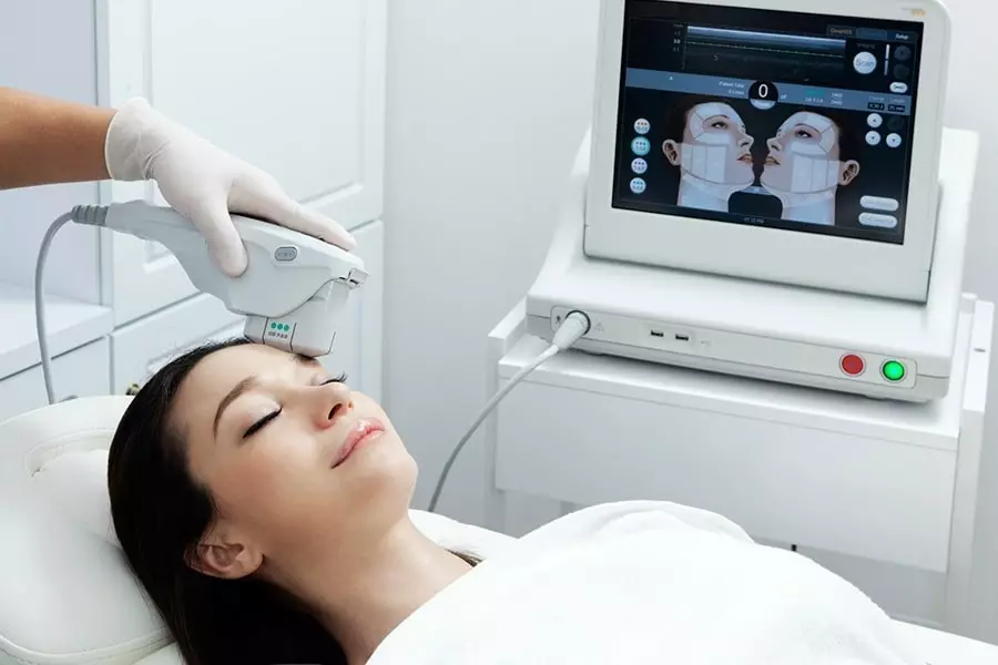 Systém SMAS-Lifting Ulthera System (22 fotek): Ultrazvukový personál pro obličej, recenze kosmetologů lékařů 16479_13