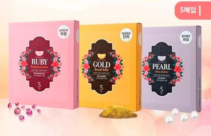 Korean fabric face masks: rating of the best cosmetics from Korea, cosmetologist reviews 16509_17