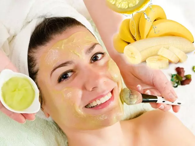 Facial Banana Maska: prostriedky z vrások na domácnosti, používanie zmesí so škrobom a banán pentette z akné, recenzie 16512_31