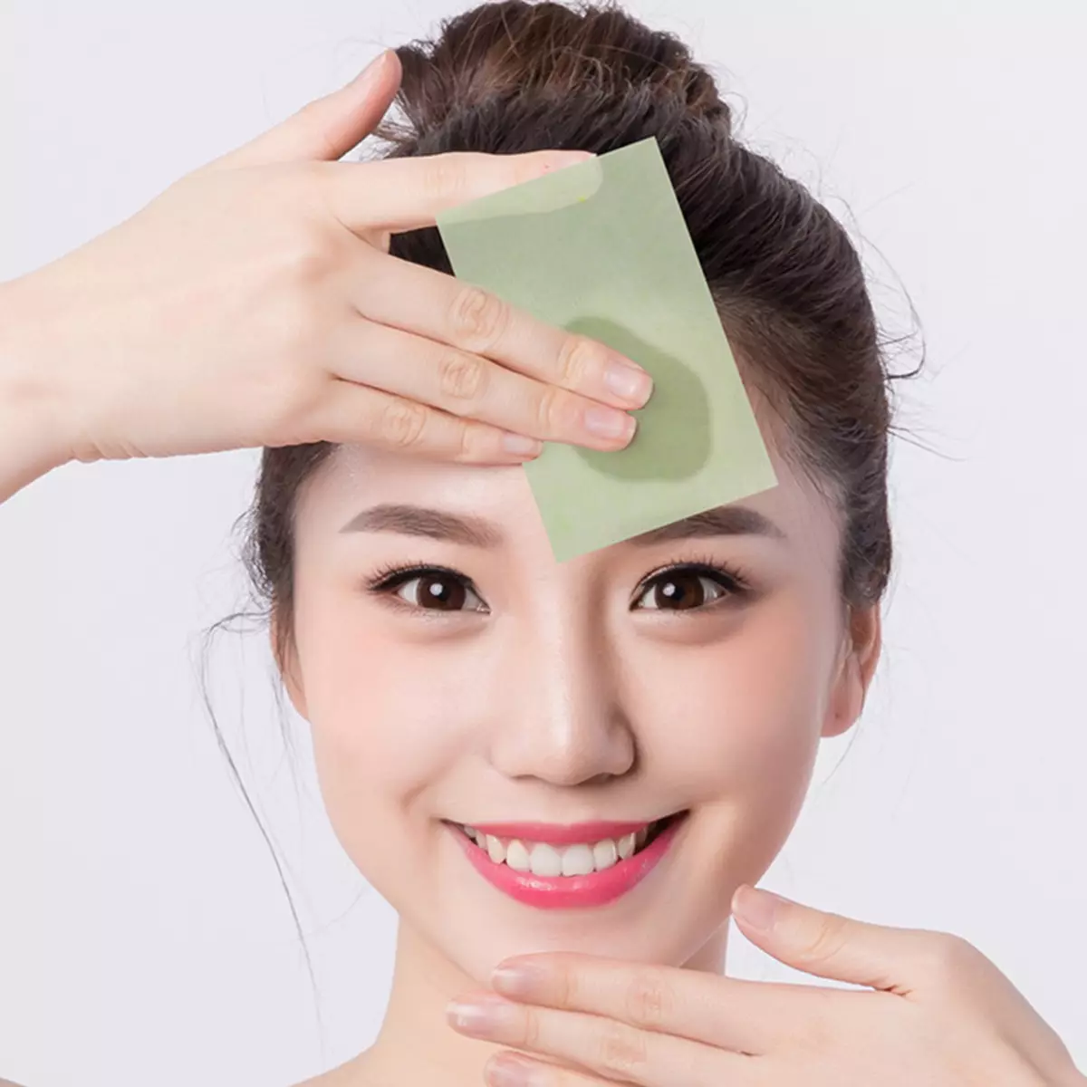 Matiranje salveta za lice: šta je to i kako ih koristiti? Najbolje salvete s prahom i bez masne kože, njihovi recenziji i recenzije 16519_25