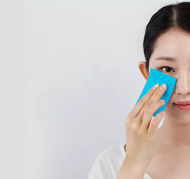 Matiranje salveta za lice: šta je to i kako ih koristiti? Najbolje salvete s prahom i bez masne kože, njihovi recenziji i recenzije 16519_6