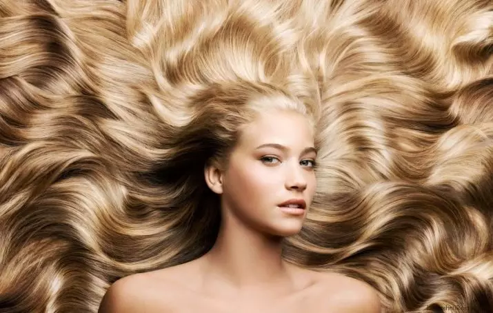 Suhe lase (60 fotografij): Kaj naj naredim, če so konice las zelo krhke in suhe? Kakšna sredstva se lahko navlažijo in obnovijo brezžični lasje? Pravila oskrbe 16582_60