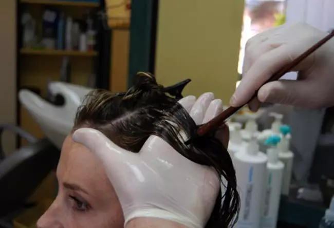 Ламінування волосся (55 фото): що це таке? Як виглядають волосся до і після? Як робити? Плюси і мінуси, склади та відгуки 16591_7