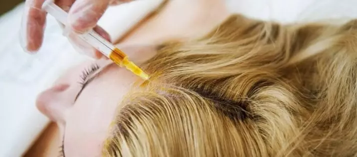 Bagaimana cara mengembalikan rambut setelah kimia? Bagaimana cara membuat topeng untuk memulihkan rambut setelah keriting kimia di rumah? Dana apa yang dibutuhkan untuk perawatan? 16633_23