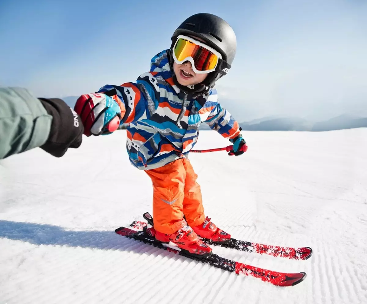 Bottes de ski pour enfants: ski et autres chaussures et table de leur taille. Comment choisir des bottes de ski pour les enfants? Modèles 28-33 et autres tailles 1664_10