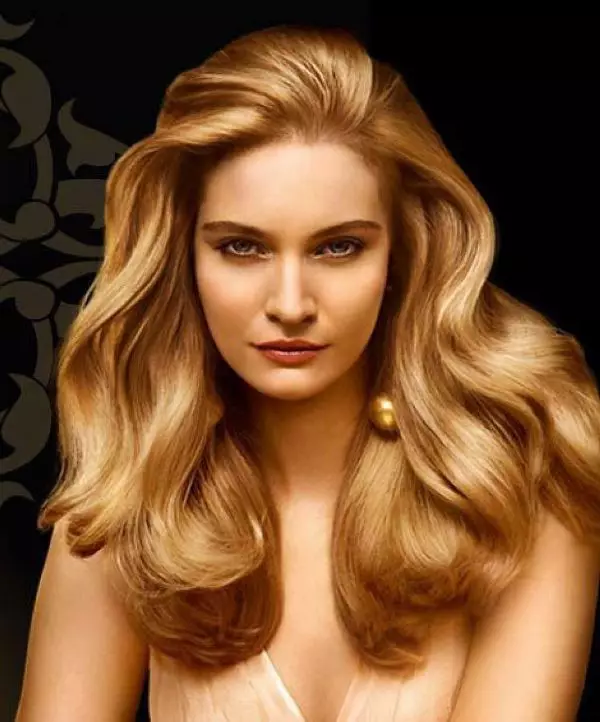 Farbenie vlasov blond (50 fotografií): Trendy tendencie maľovanie krátke a dlhé vlasy. Ako maľovať blond a tmavé vlasy strednej dĺžky? 16673_29