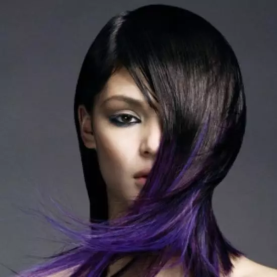 Colorção de cabelo colorido (74 fotos): Como escolher tinta para coloração brilhante? Como pintar cabelos curtos, médios e longos? Dicas de pintura 16684_14