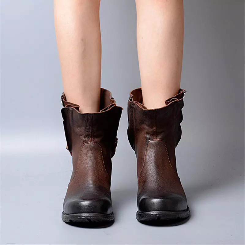 Dames Half-Boots (76 foto's): Wat draagt ​​witte, rode en andere kleuren, rubber en leer, sportmodellen zonder hiel en anderen? 1678_55