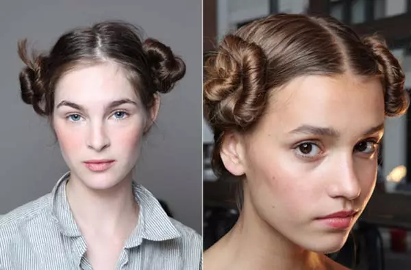 Hairstyles for girls (90 ფოტო): როგორ გააკეთოს ლამაზი და ციცაბო hairstyles ბავშვებისთვის? ყველაზე მაგარი პარამეტრები ბავშვთა hairstyles ერთად ribbons და სხვა აქსესუარები ეტაპობრივად 16809_24