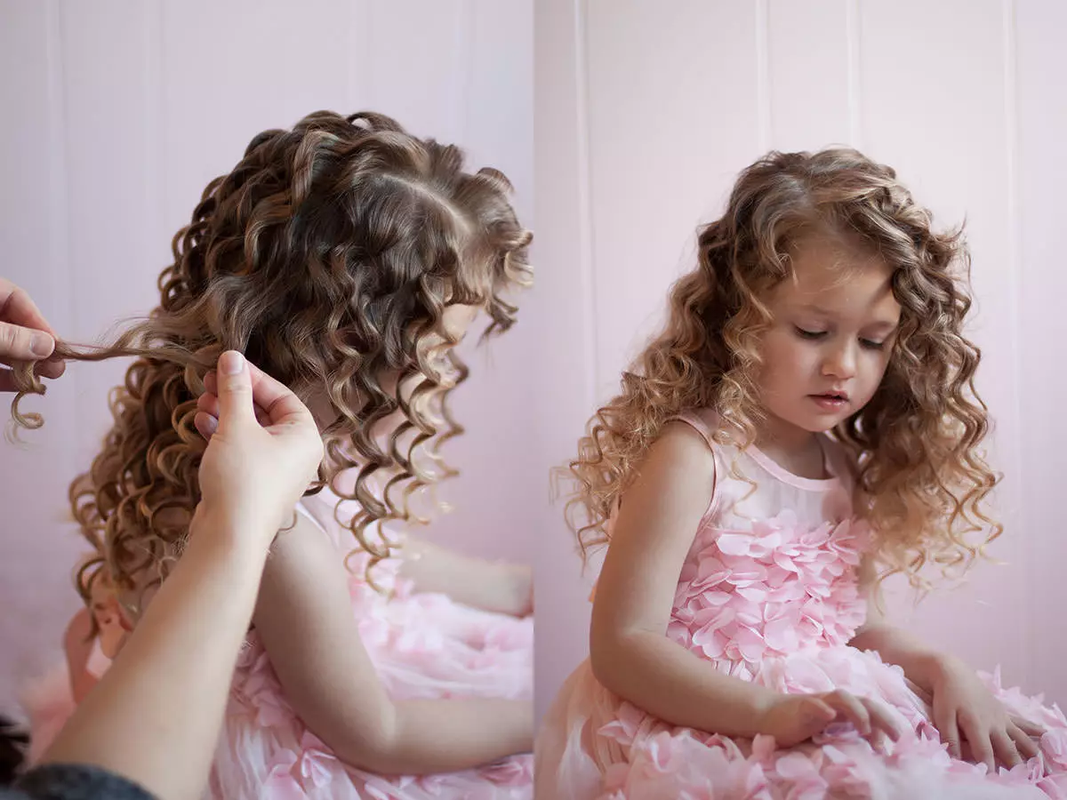 Hairstyles for girls (90 ფოტო): როგორ გააკეთოს ლამაზი და ციცაბო hairstyles ბავშვებისთვის? ყველაზე მაგარი პარამეტრები ბავშვთა hairstyles ერთად ribbons და სხვა აქსესუარები ეტაპობრივად 16809_63