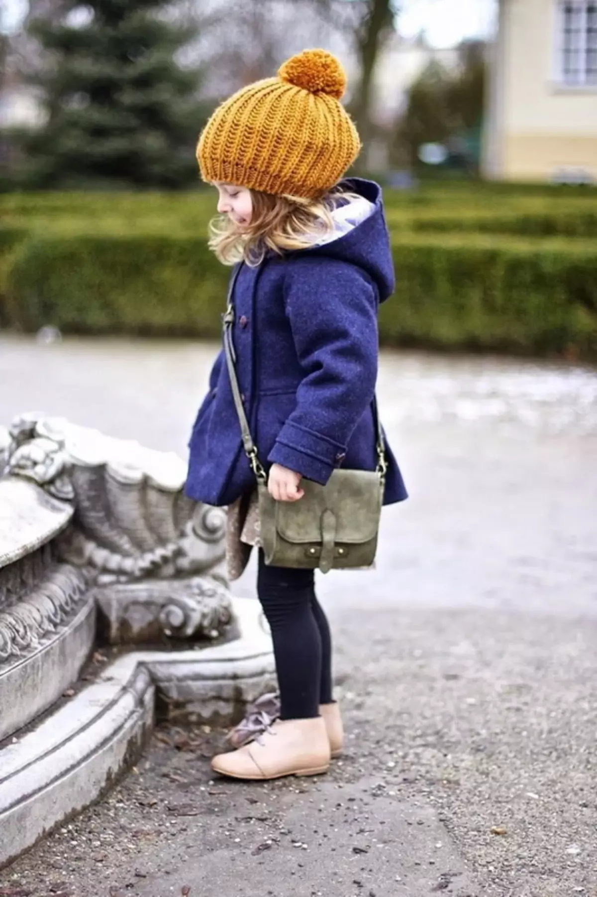 Separuh kasut untuk kanak-kanak perempuan: musim sejuk, demi-musim dan musim luruh, putih, oren dan model warna lain, kulit dan dirasai 1685_31