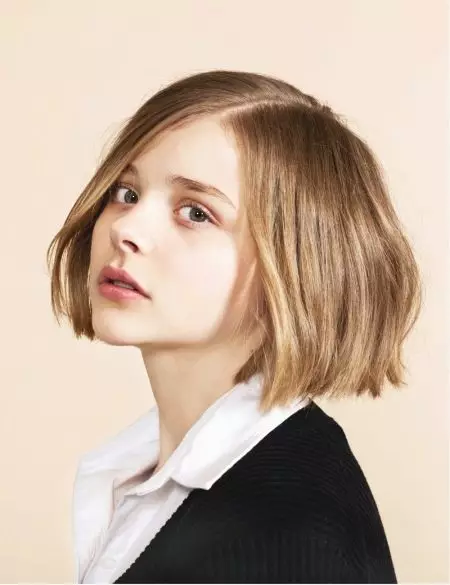 Frizure za tinejdžerske djevojke (46 fotografija): Odaberite modnu i prekrasnu frizuru za djecu 13-14 godina i 15-16 godina na srednjoj i dugim kosi 16894_43