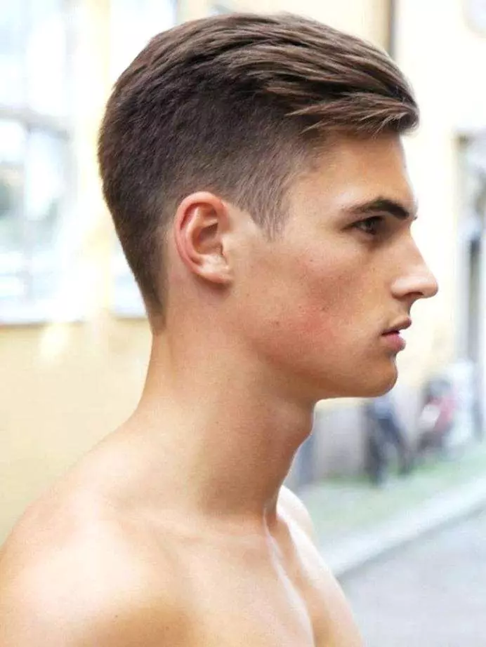 Short haircuts for teenage boys (40 photos): Fashionable hairstyles for short hair, stylish haircuts for guys 16940_11