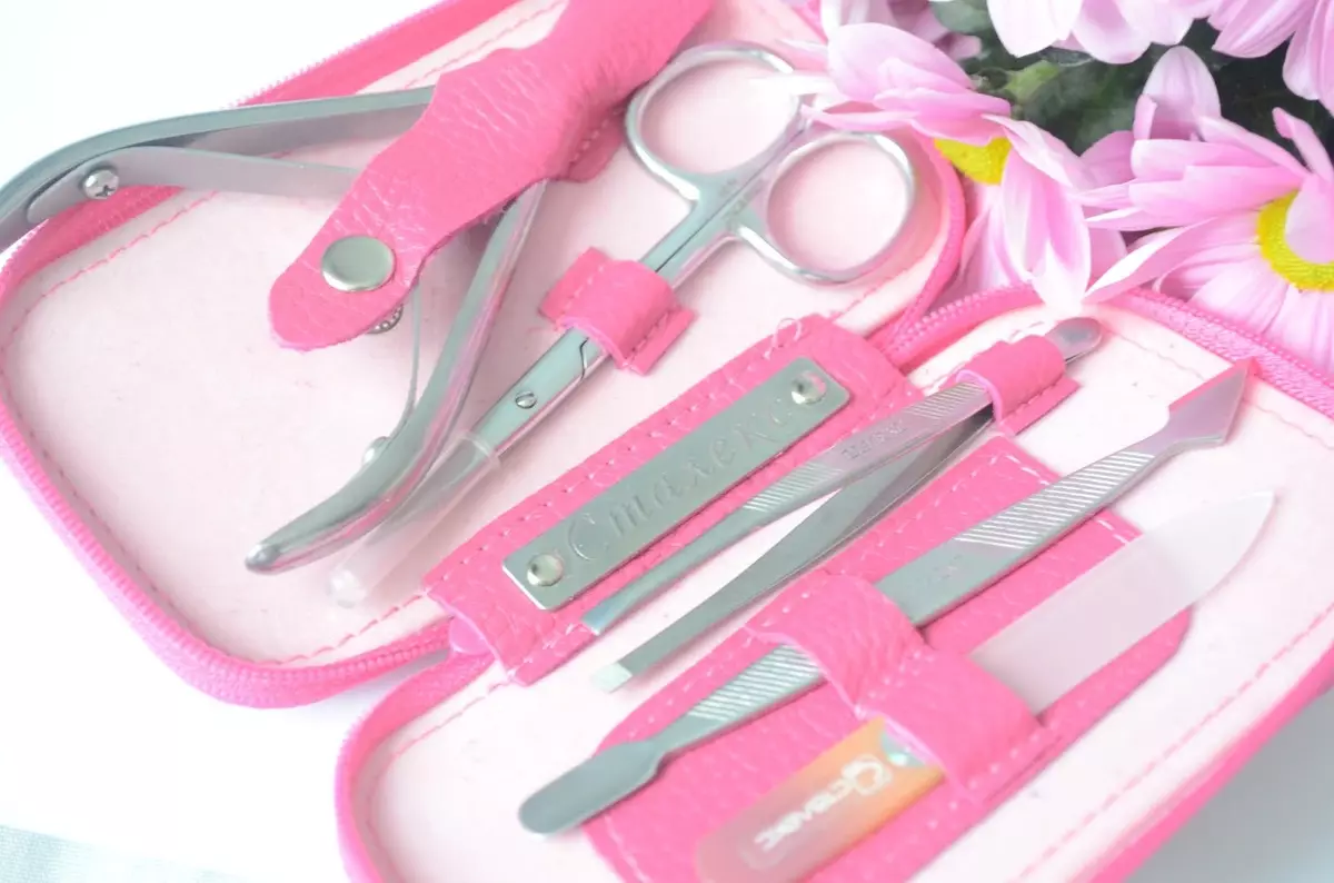 Manicure tools Staleks: how to choose a set? How to use accessories? Masters reviews 17055_15