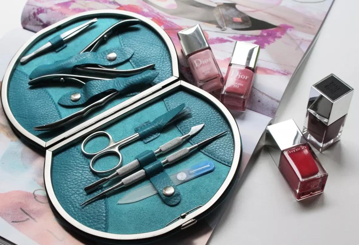 Manicure tools Staleks: how to choose a set? How to use accessories? Masters reviews 17055_28