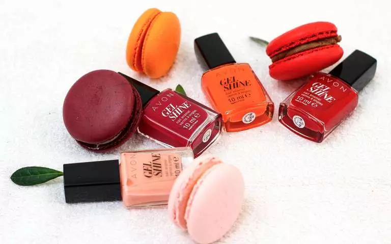 I-Avon Nail Polilish: Iimpawu zongqokelela 